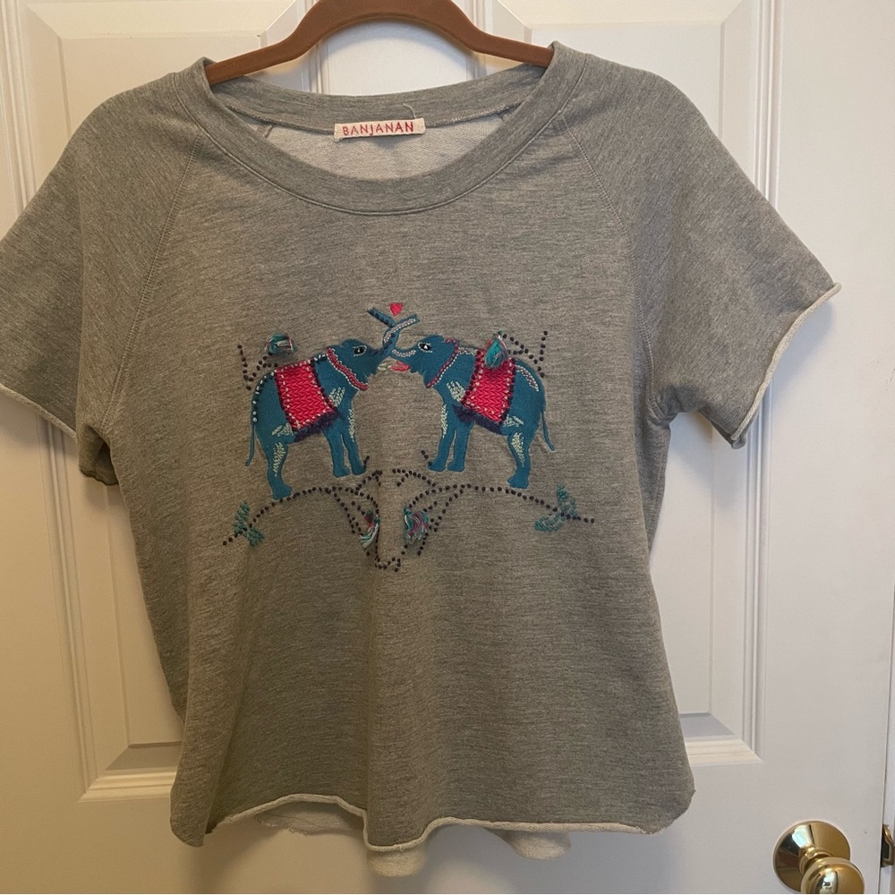 Banjanan Embroidered Elephant Shirt Sz M